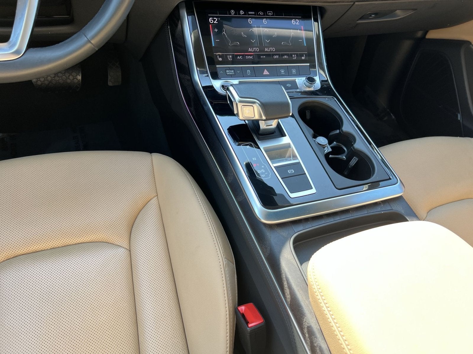 2023 Audi Q8 55 Premium Plus