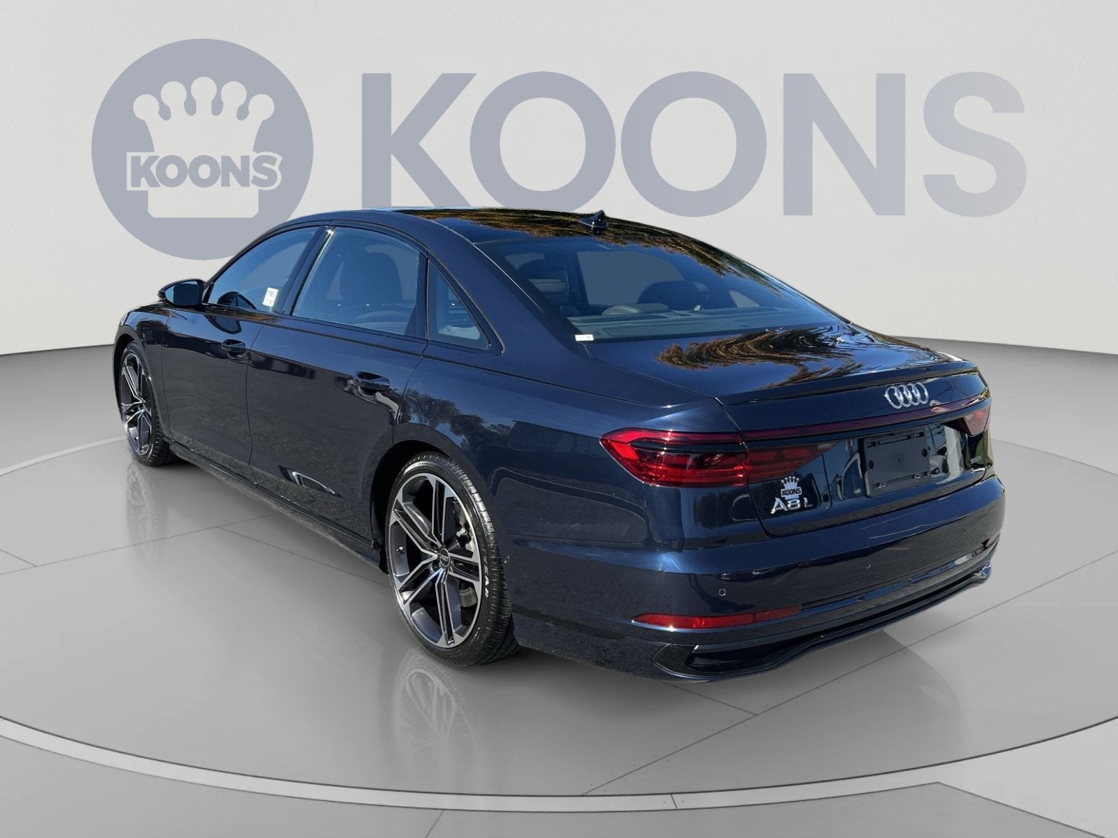 2025 Audi A8 L 55