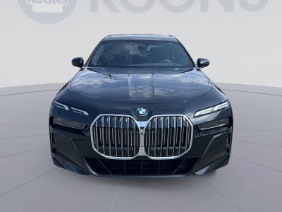 2023 BMW 7 Series 760i xDrive