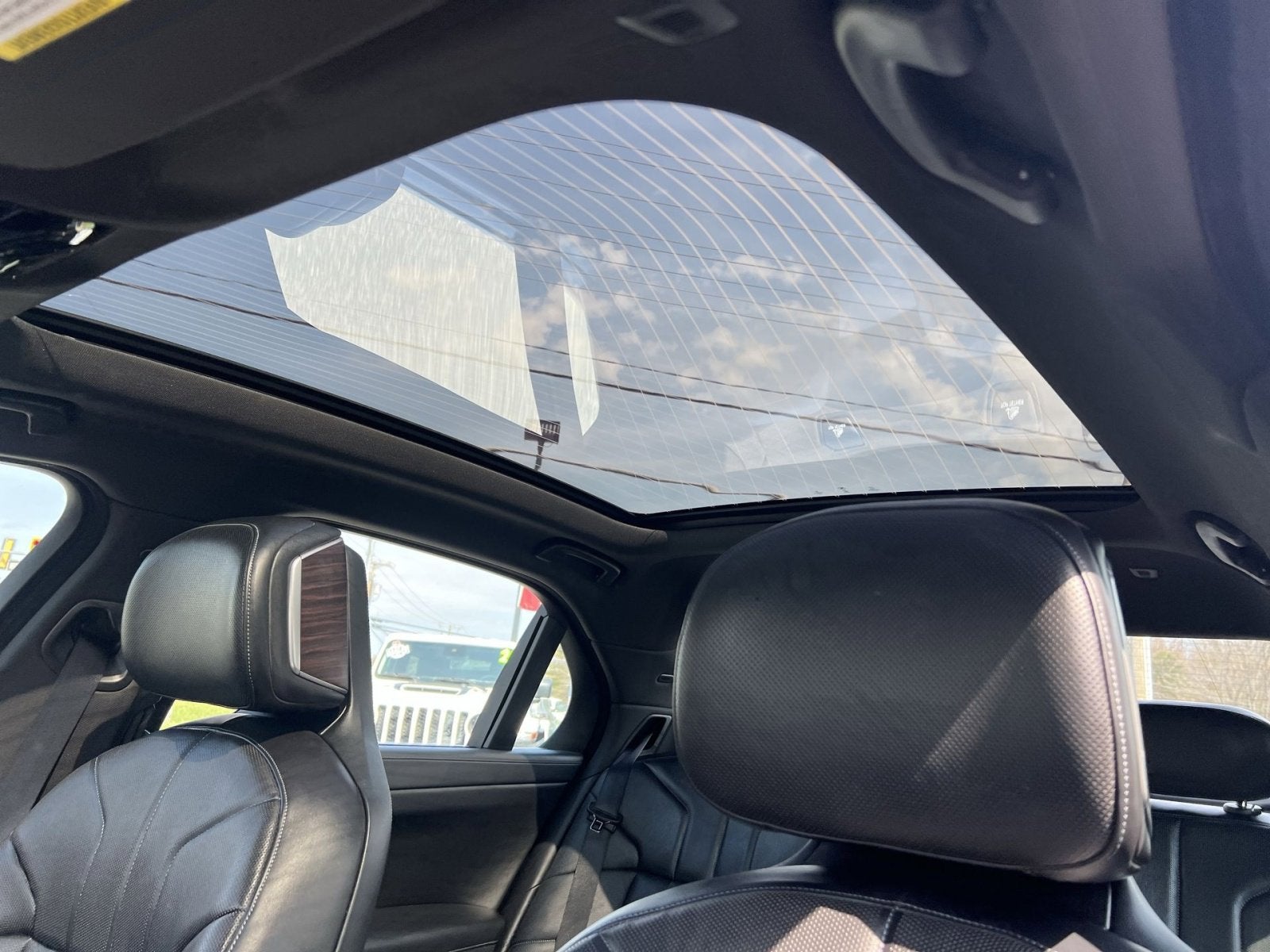 2023 BMW 7 Series 760i xDrive