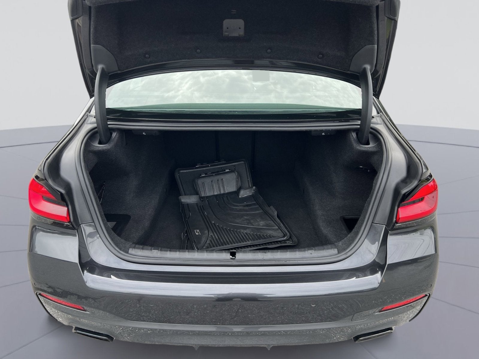 2023 BMW 5 Series 540i xDrive