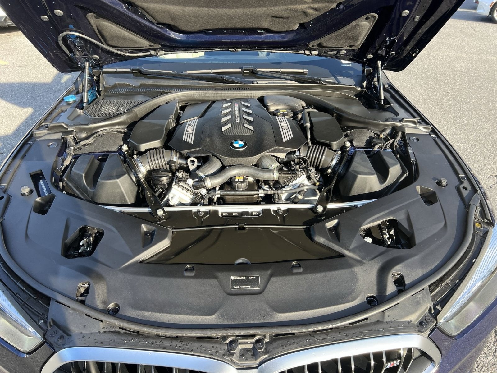 2023 BMW 8 Series M850i xDrive