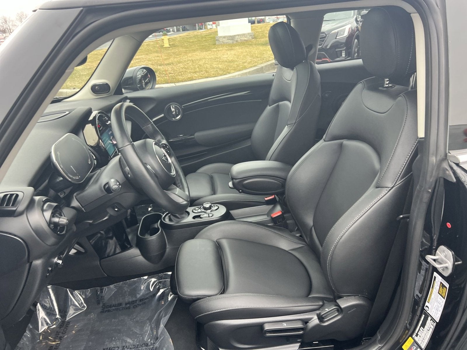 2024 MINI Cooper SE Electric Signature