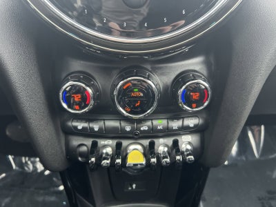 2024 MINI Cooper SE Electric Signature