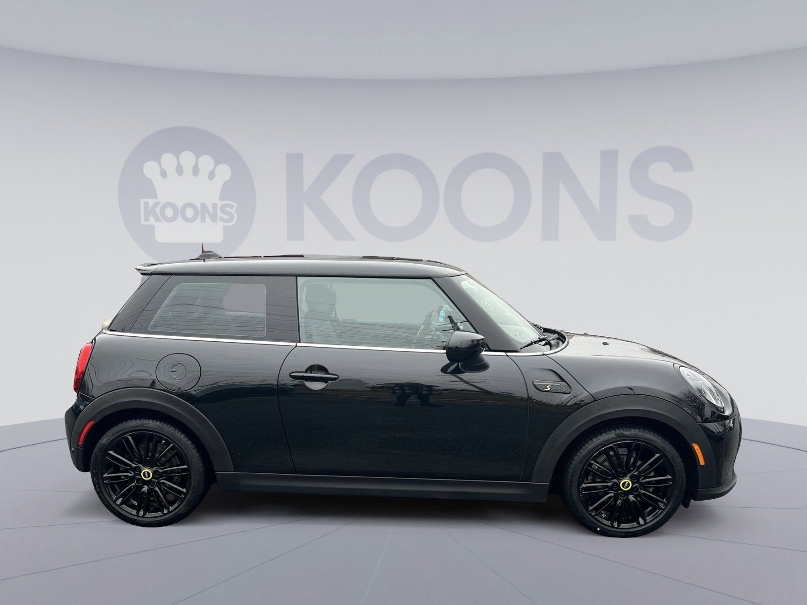 2024 MINI Cooper SE Electric Signature