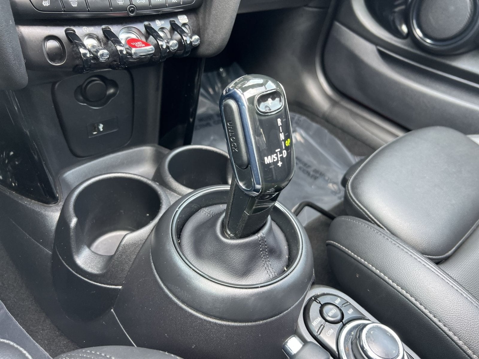 2022 MINI Cooper S Signature