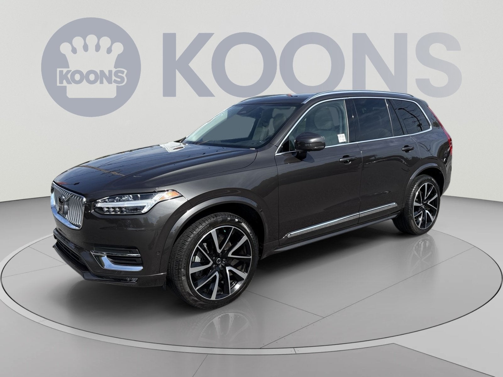 2024 Volvo XC90 B6 Plus Bright Theme