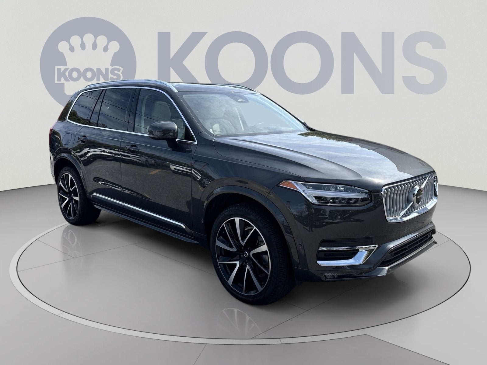 2024 Volvo XC90 B6 Plus Bright Theme