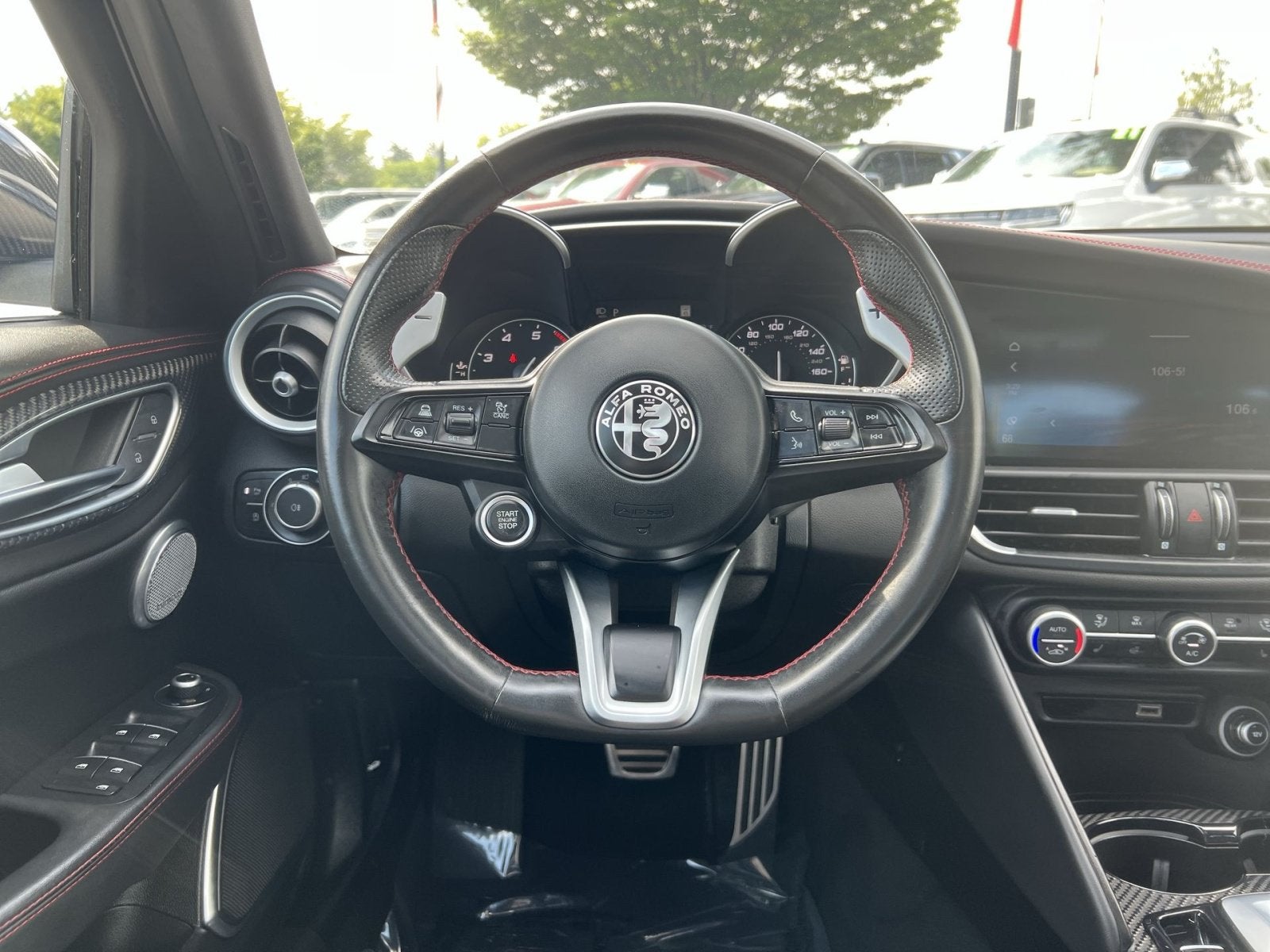 2023 Alfa Romeo Giulia Estrema