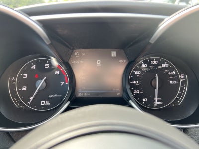 2023 Alfa Romeo Giulia Estrema