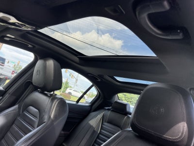 2023 Alfa Romeo Giulia Estrema
