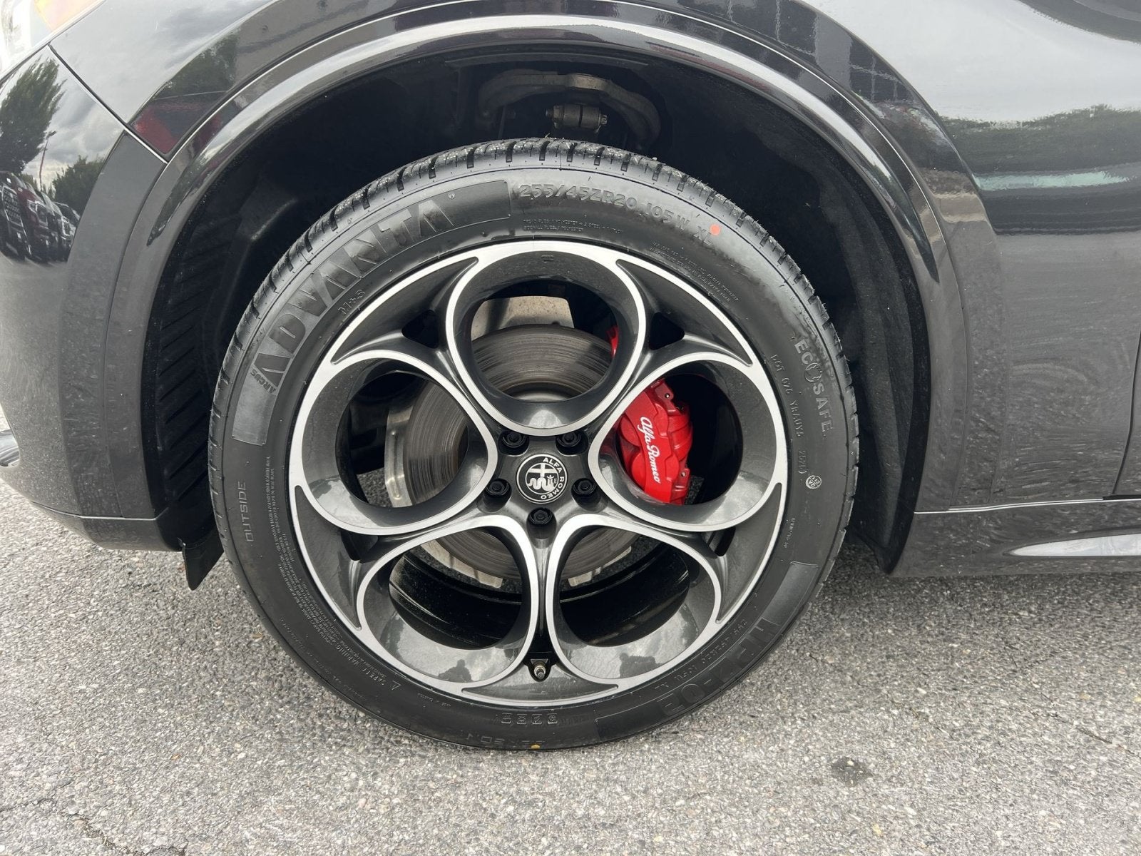 2023 Alfa Romeo Stelvio Veloce
