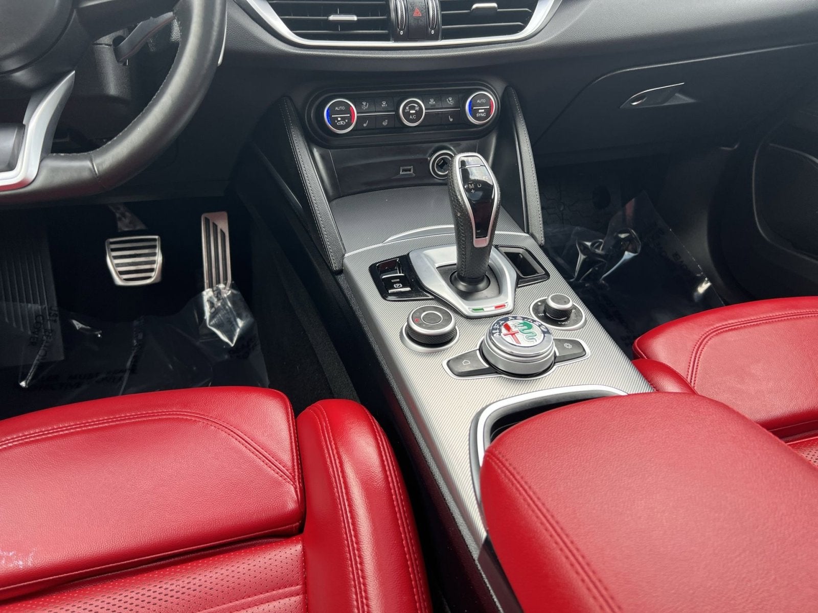 2023 Alfa Romeo Stelvio Veloce