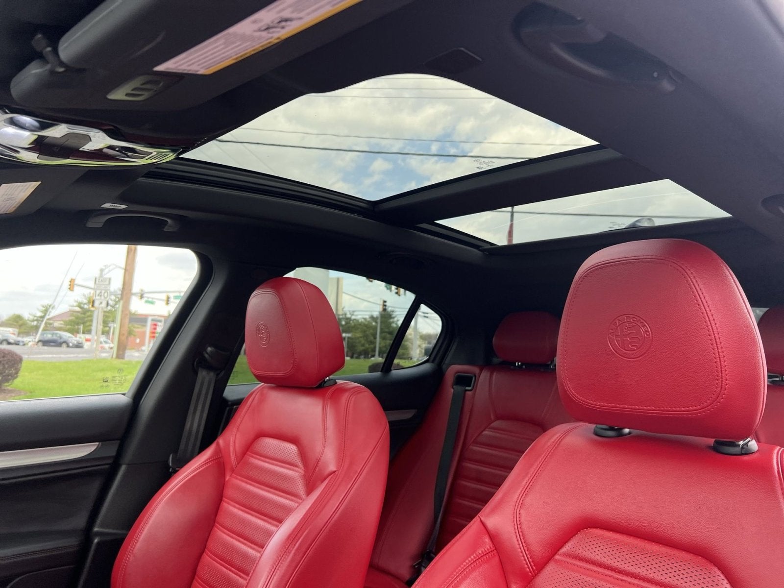 2023 Alfa Romeo Stelvio Veloce