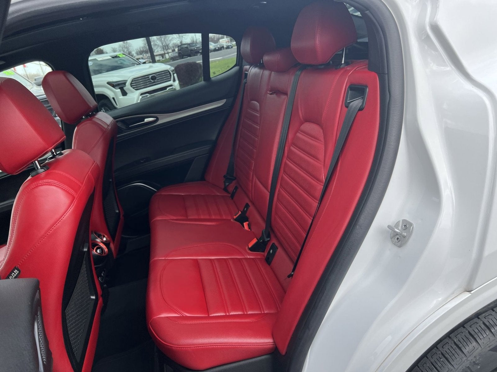 2023 Alfa Romeo Stelvio Veloce