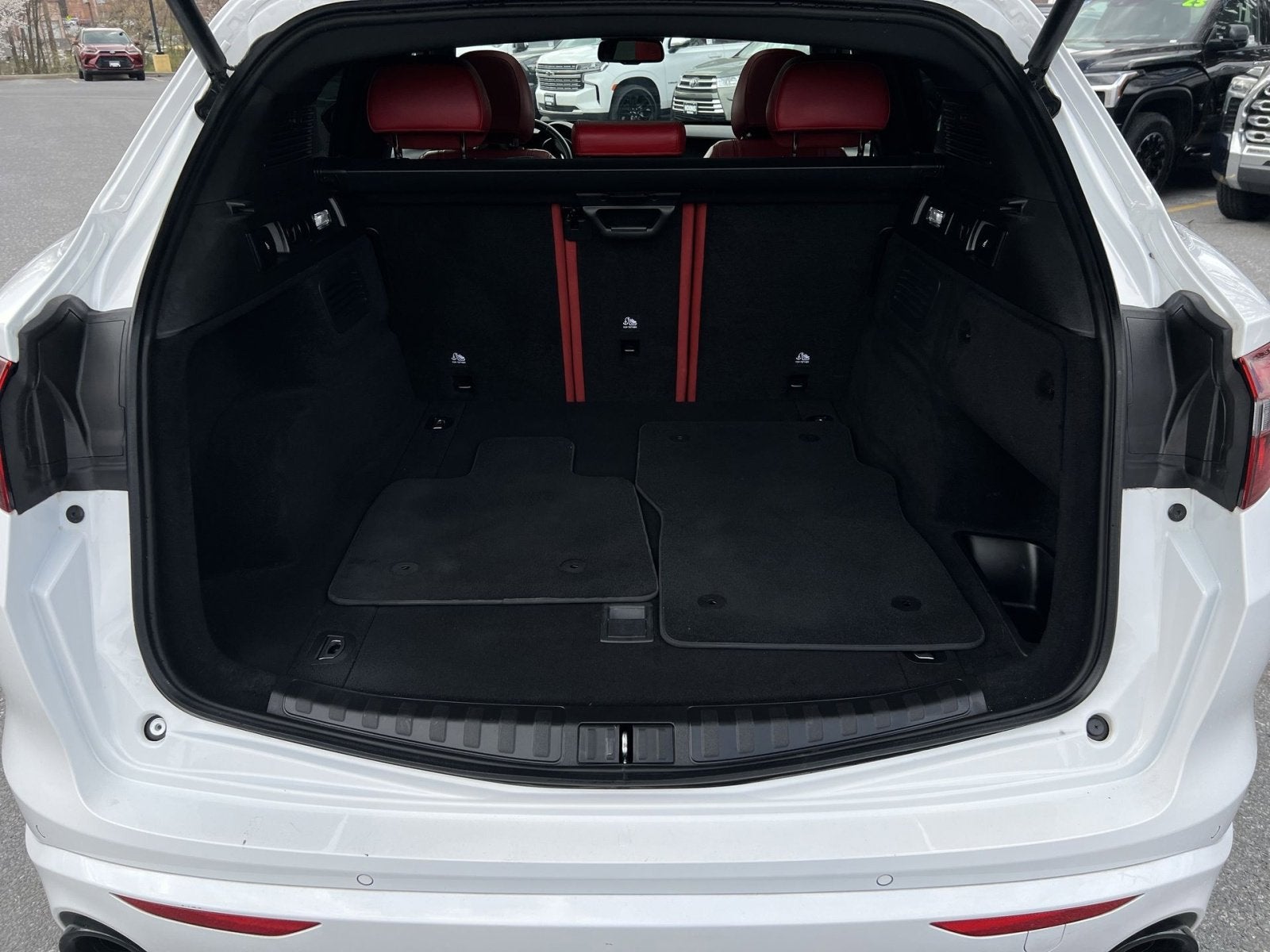 2023 Alfa Romeo Stelvio Veloce