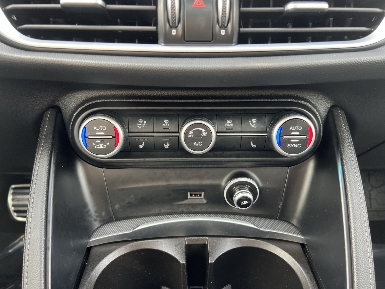 2024 Alfa Romeo Stelvio Ti