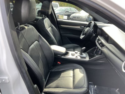 2024 Alfa Romeo Stelvio Ti